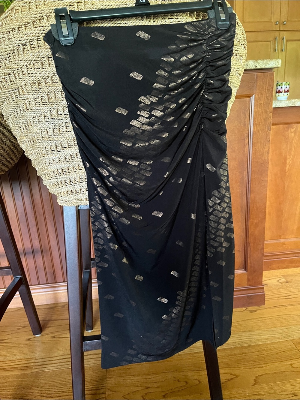 NEW without tags White House Black Market Black Top with Subtle Metallic Accents